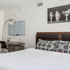 Отель Modern La 2 Bedroom Luxury Suites, фото 5