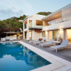 Отель Number Eleven Self Catering Villa, фото 11