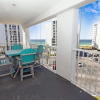 Отель Shoreline Towers 3066- Our Relaxation 3 Bedroom Condo by RedAwning, фото 17