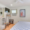 Отель Cozy Galveston Apartment w/ Private Beach Pass!, фото 6