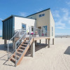 Отель Unique Beach House With Dishwasher and Beautiful View, in a Holiday Park, фото 9