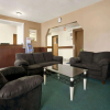 Отель Days Inn & Suites by Wyndham Romeoville, фото 9