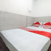 Отель OYO 92157 Benteng Kost, фото 15