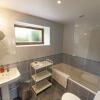 Отель Whitley Coach House, фото 27