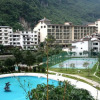 Отель Yangshuo New West Street International Hotel, фото 1