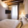 Отель Myplace Piazze Di Padova Duplex Apartment Via Dei Da Carrara, фото 29