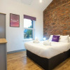 Отель Pillo Rooms Serviced Apartments- Salford, фото 5
