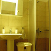 Отель Cozy and Modern Apartment Centrally Located, фото 5