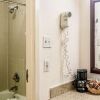 Отель Quality Inn & Suites, фото 8