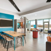 Отель Avid Hotel Yukon, an IHG Hotel, фото 13