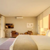 Отель Luxury Camps Bay Villa With Incredible Ocean Views Apostles Edge, фото 26