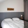 Отель Logement Cosy 4/6 Pers - Quartier Historique Calme, фото 7