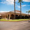 Отель Embassy Suites Phoenix North в Финиксе