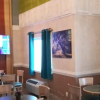 Отель Deluxe Inn & Suites, фото 12