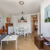 Отель Beautiful 2-Bed first beach line apartment for 6, фото 7