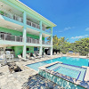 Отель Modern Coco Plum W/ Pool, Hot Tub & Dock! 4 Bedroom Home, фото 23
