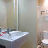 Отель RedDoorz Plus Syariah near Laweyan Solo, фото 9