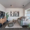 Отель Ocean Breeze Luxury Apartment, фото 2