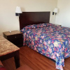 Отель Luxury Inn & RV Park, фото 2