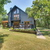 Отель Vacation Rental at Lake Texoma, 5 Min Walk!, фото 1