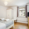 Отель Westgate Cottage in the heart of Winchester, фото 7
