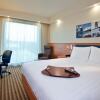 Отель Hampton by Hilton London Luton Airport, фото 6