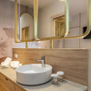 Отель SALUS Smart & Chic Hotel, фото 10