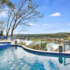 Отель The Arrive Vista Estate Above Lake Austin 5 Bedroom Home, фото 24