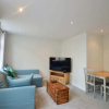 Отель Lovely Modern Flat with Parking Near Airbus, Uwe, MOD, фото 4