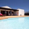 Отель Spacious Villa in San Bartolomé With Swimming Pool, фото 13