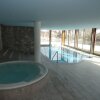 Отель Luxury Apartment, Panoramic Mountain Views, 5 Spa Facilities - 4 Bedroom в Шате д’Э