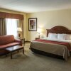 Отель Comfort Inn & Suites, фото 12