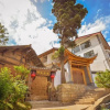 Отель Floral Hotel De Sheng Fu Di Lijiang, фото 1