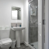 Отель Tudors eSuites Birmingham Townhouse Private Garden Free Parking, фото 9