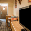 Отель Quality Inn & Suites, фото 15