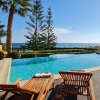 Отель Stunning 5-bed Beach Front Villa, Private Beach, фото 26