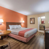 Отель Rodeway Inn & Suites, фото 5