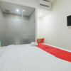 Отель RedDoorz Near Mall SKA Pekanbaru, фото 10