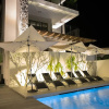Отель Brand New 2 Bedroom Apartment, фото 10