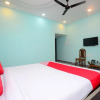 Отель Oyo 30742 Amita Guest House, фото 12
