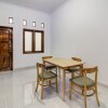 Отель OYO 91243 Bina Syariah Guest House, фото 13