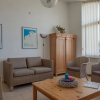 Отель Holiday Home With Microwave, in a Holiday Park, Beach Within Walking Distance, фото 2