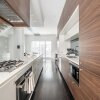 Отель Cozy 5 Bedroom House in Downtown Toronto, фото 20