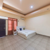 Отель Urbanview Hotel Garuda Sky Inn Balikpapan by RedDoorz, фото 2