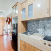 Отель Good And Clean Studio Room Serpong Greenview Apartment, фото 4