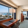 Отель Crowne Plaza Los Angeles Harbor Hotel, an IHG Hotel, фото 8