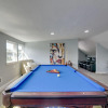 Отель Eclectic Houston Home w/ Pool Table, 5 Mi to Dtwn, фото 15