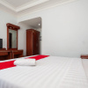 Отель RedDoorz Syariah near RS Yos Sudarso Padang, фото 3