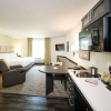 Отель Candlewood Suites Sioux Falls, an IHG Hotel, фото 16
