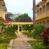Отель Coral Seas Beach Resort, фото 1